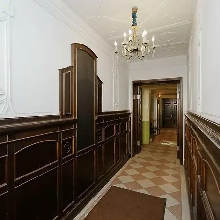 Bruninieku Boutique Walk Everywhere Апартаменты Рига